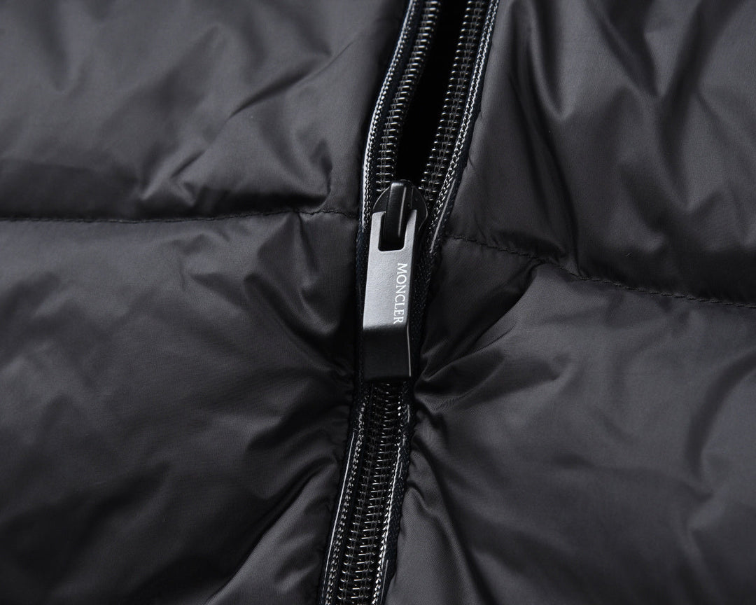 Hybrid Knit Sleeve Down Jacket