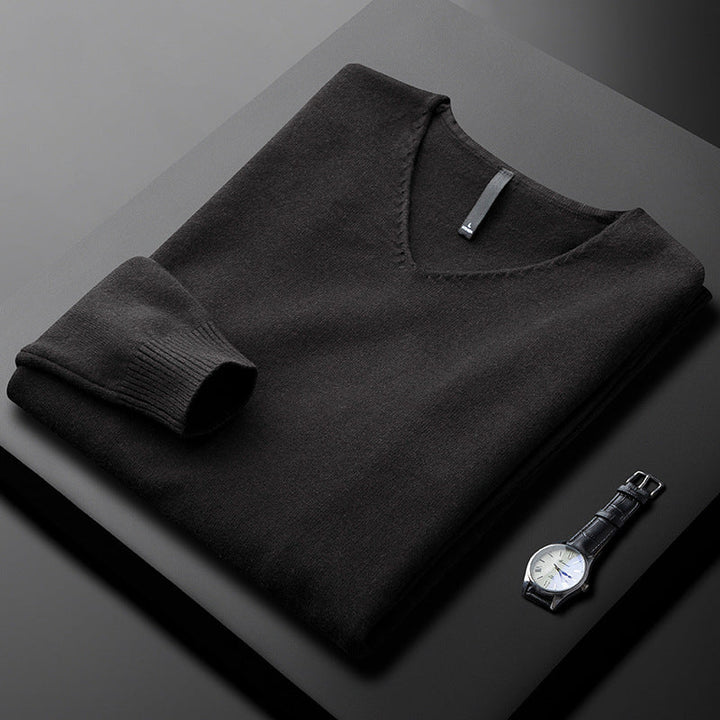 Knit V-Neck in Italian Cashmere Blend